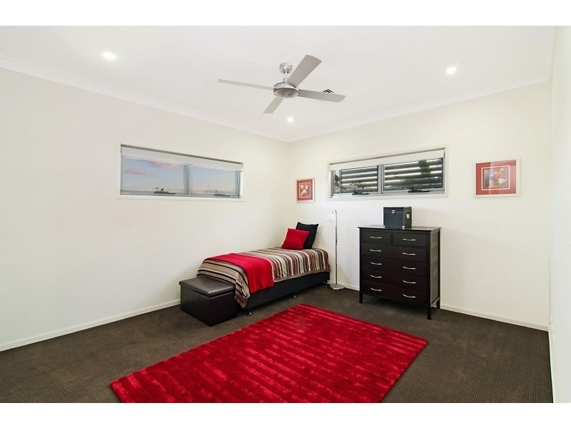 25 Ennor St, Wavell Heights QLD 4012