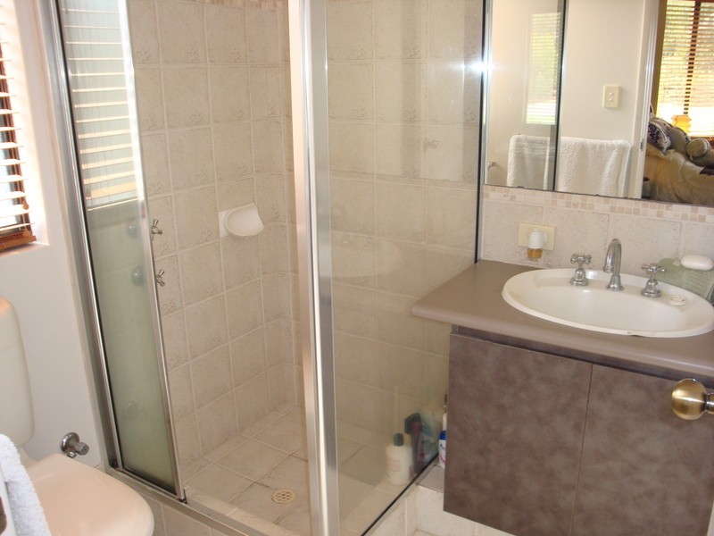 27 Raeburn Crescent, Landsdale WA 6065