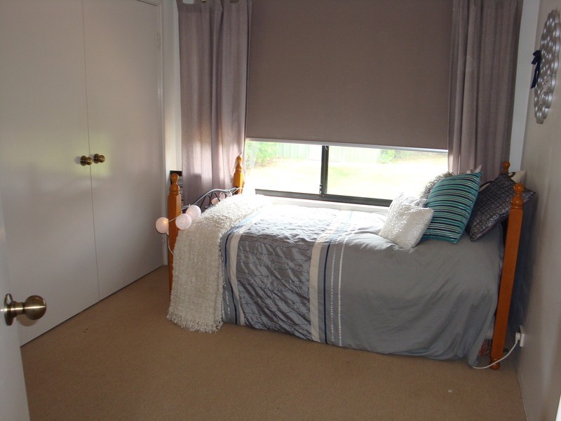 27 Raeburn Crescent, Landsdale WA 6065