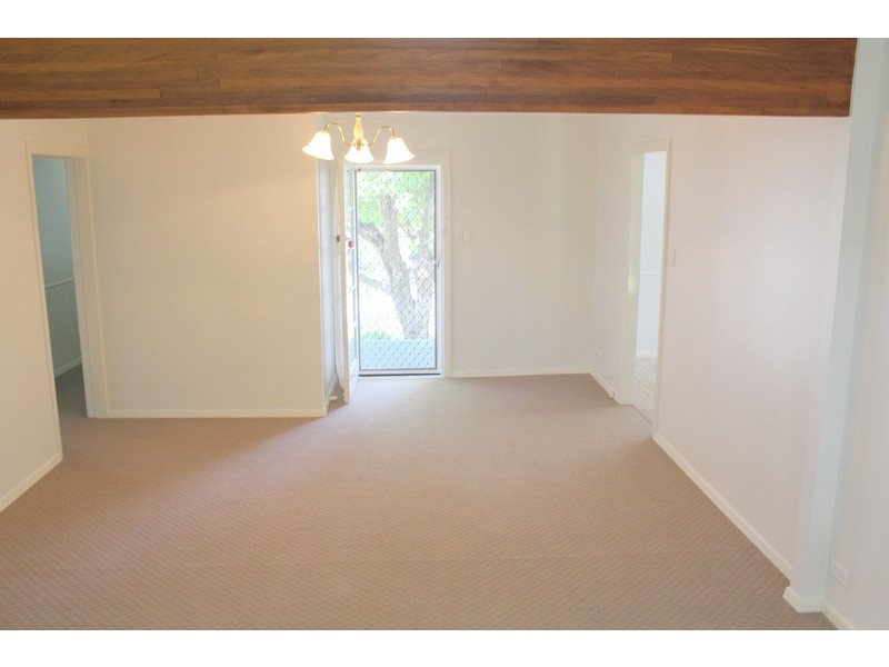 72 Kitchener Street, Wynnum QLD 4178