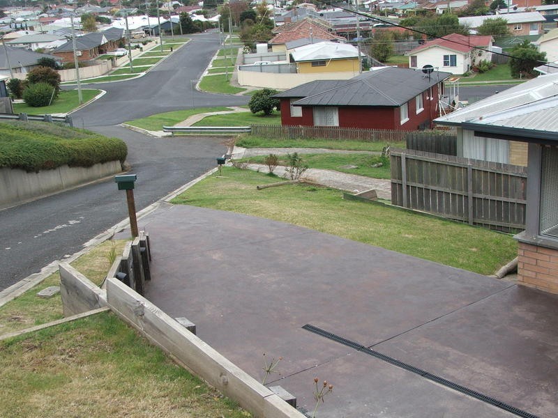 13 Clarke Street, Ulverstone TAS 7315