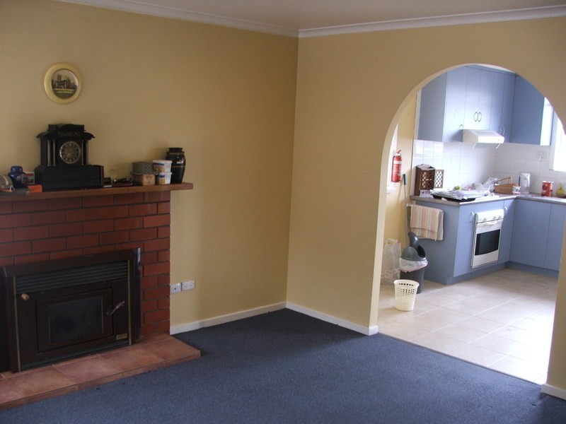 13 Clarke Street, Ulverstone TAS 7315