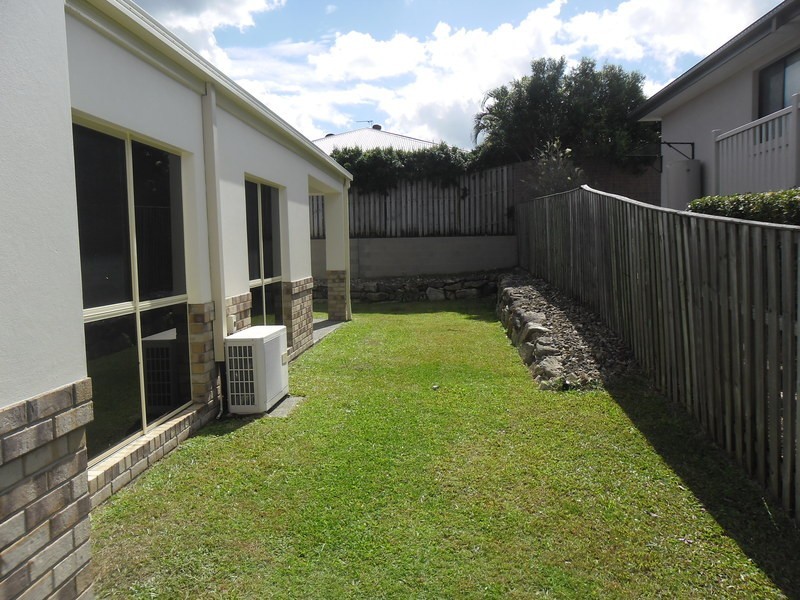 Pacific Pines QLD 4211