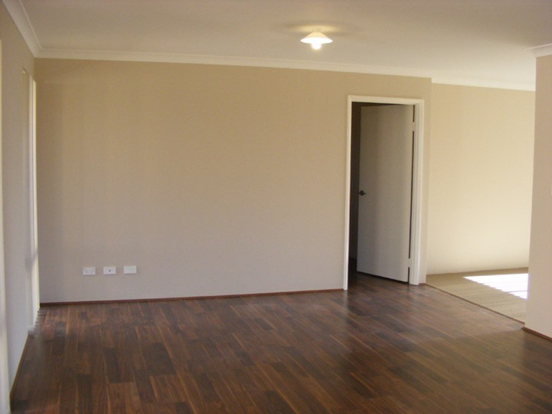 12 Somerton Drive, Alkimos WA 6038