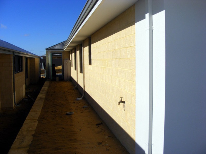 12 Somerton Drive, Alkimos WA 6038