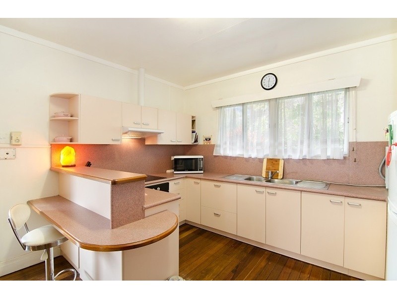 225 Raymont Rd, Alderley QLD 4051