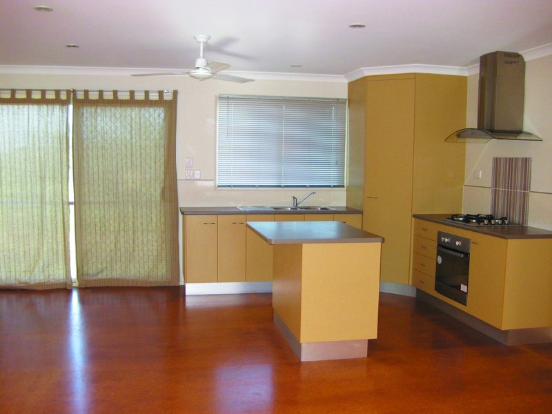 19 Queen Street, Cordalba QLD 4660