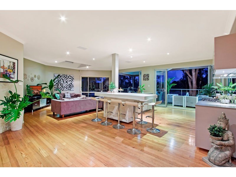 301A The Round Drive, Avoca Beach NSW 2251