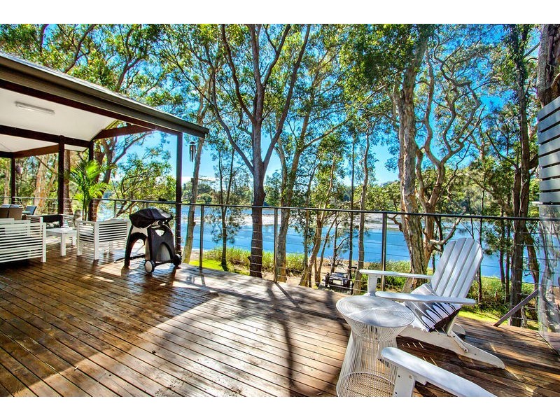 301A The Round Drive, Avoca Beach NSW 2251