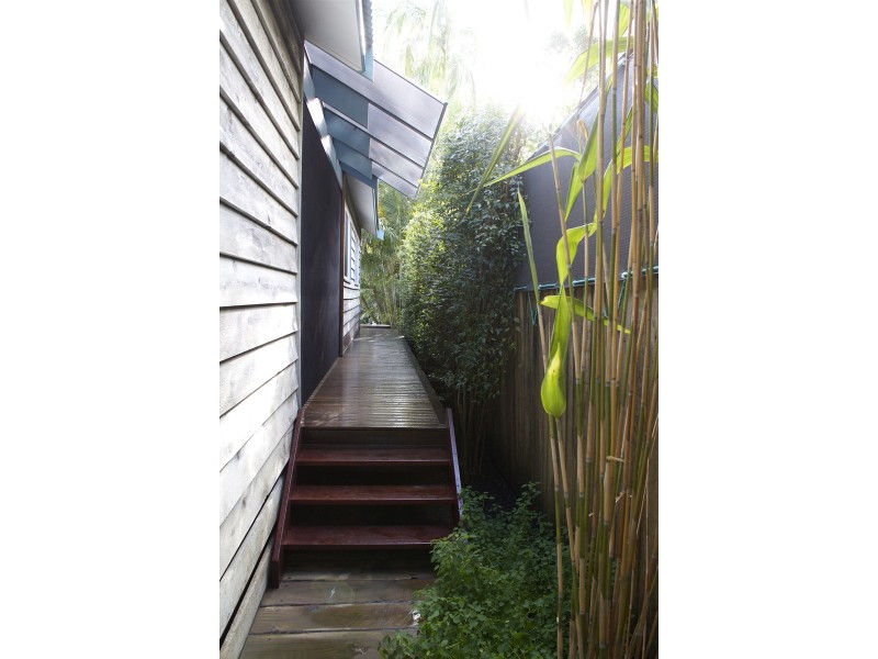 4 Elizabeth Avenue, South Golden Beach NSW 2483