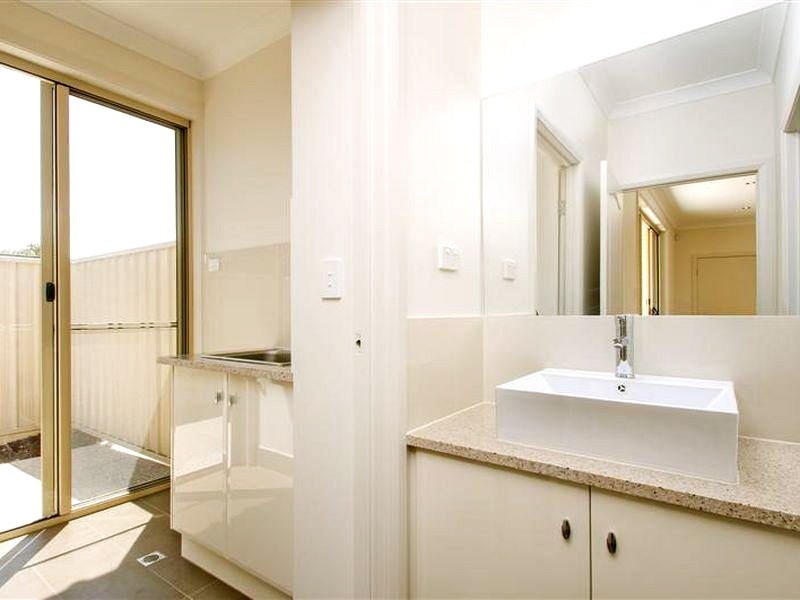 15 Thirza Ave, Mitchell Park SA 5043