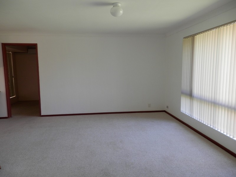 44 Helpman Way, Padbury WA 6025