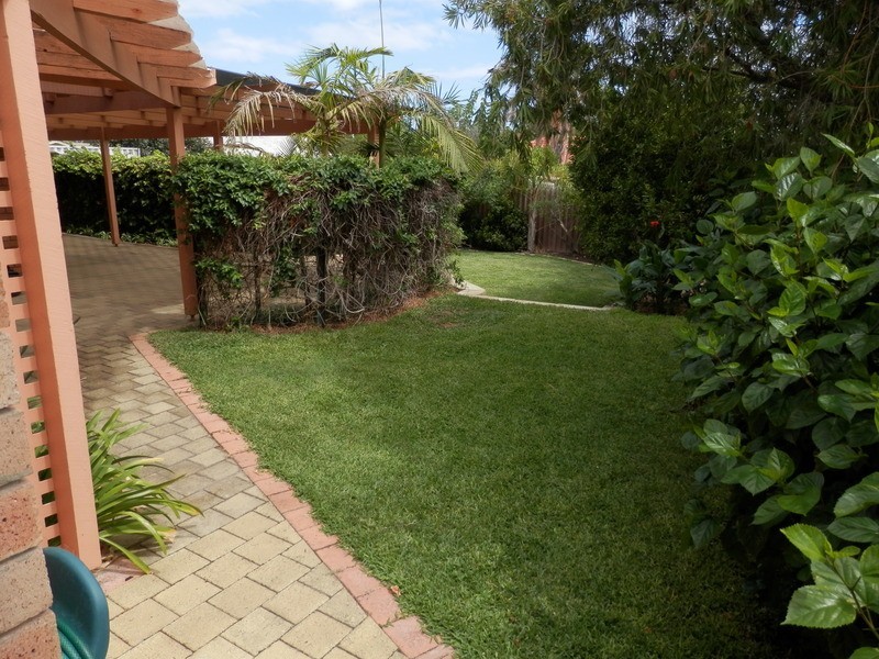 44 Helpman Way, Padbury WA 6025