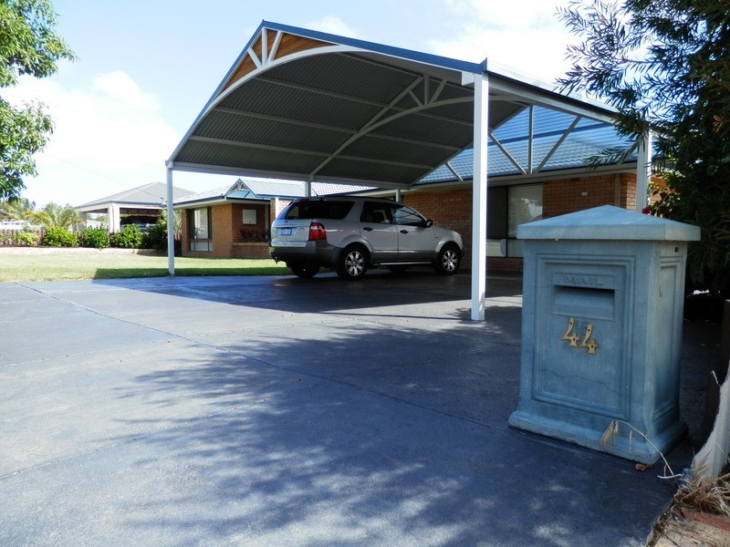 44 Helpman Way, Padbury WA 6025