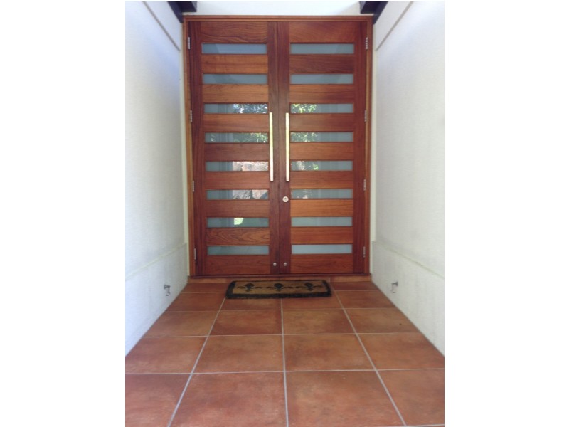 15 Highbridge Rise, Mudgeeraba QLD 4213