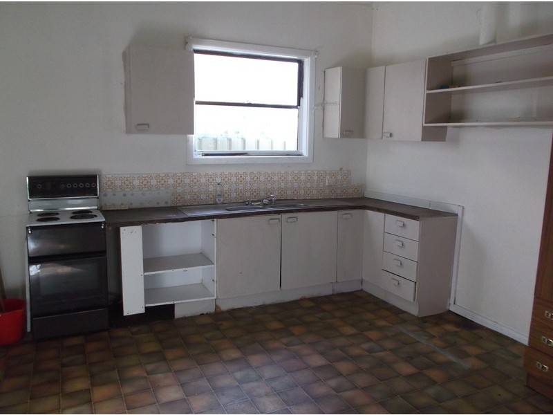 10  Steel Street, South Granville NSW 2142