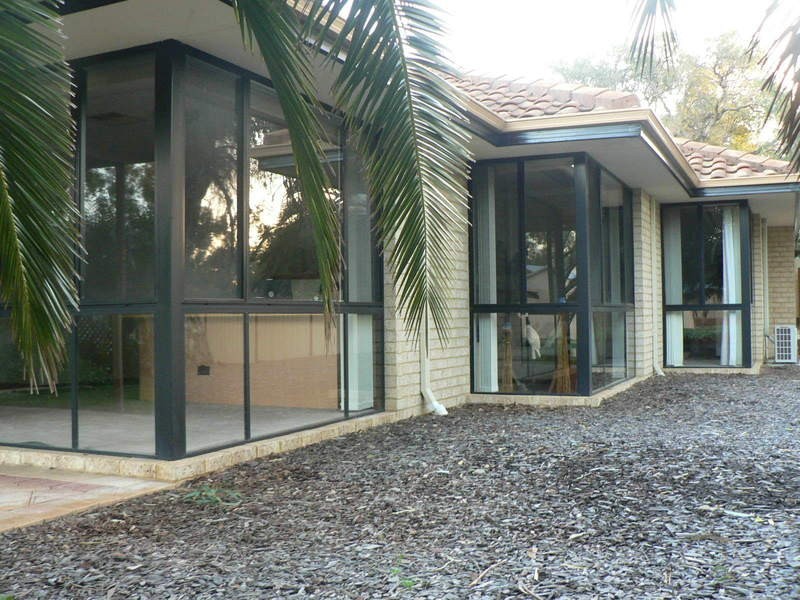 166 Racy Prince Court, Byford WA 6122