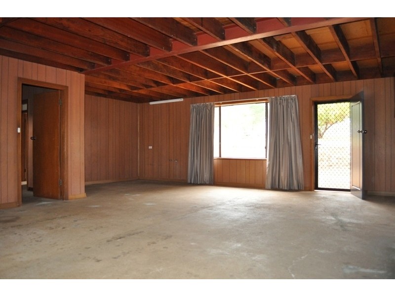 2 Flood Street, Cudal NSW 2864