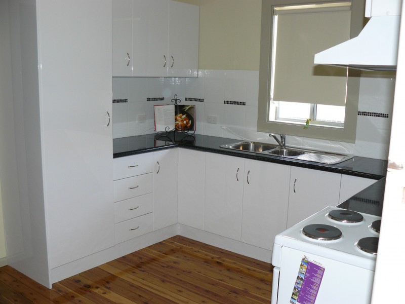 4 Rose Street, Parkes NSW 2870