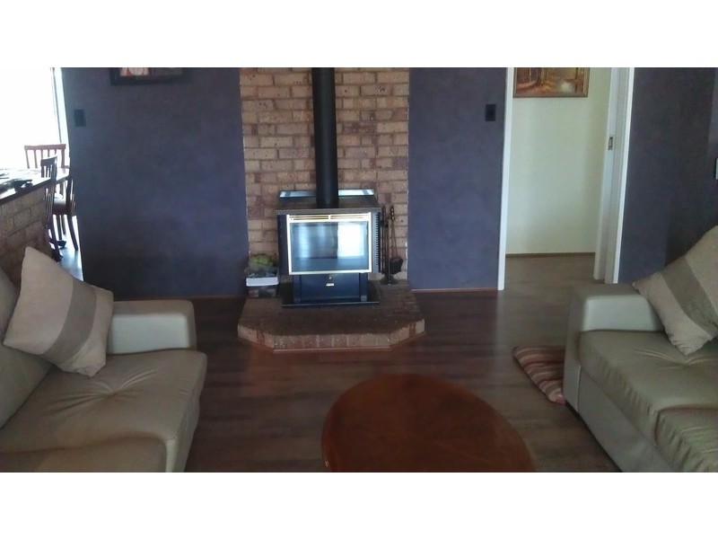18 Riley Place, Leda WA 6170