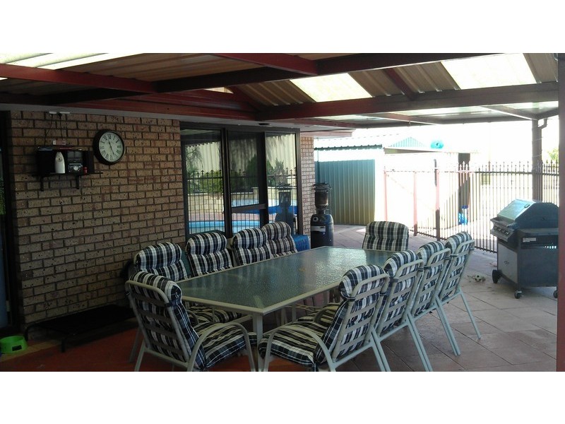 18 Riley Place, Leda WA 6170