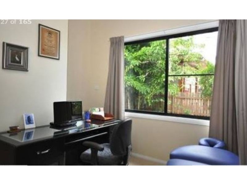 8 Casey Street, Mareeba QLD 4880
