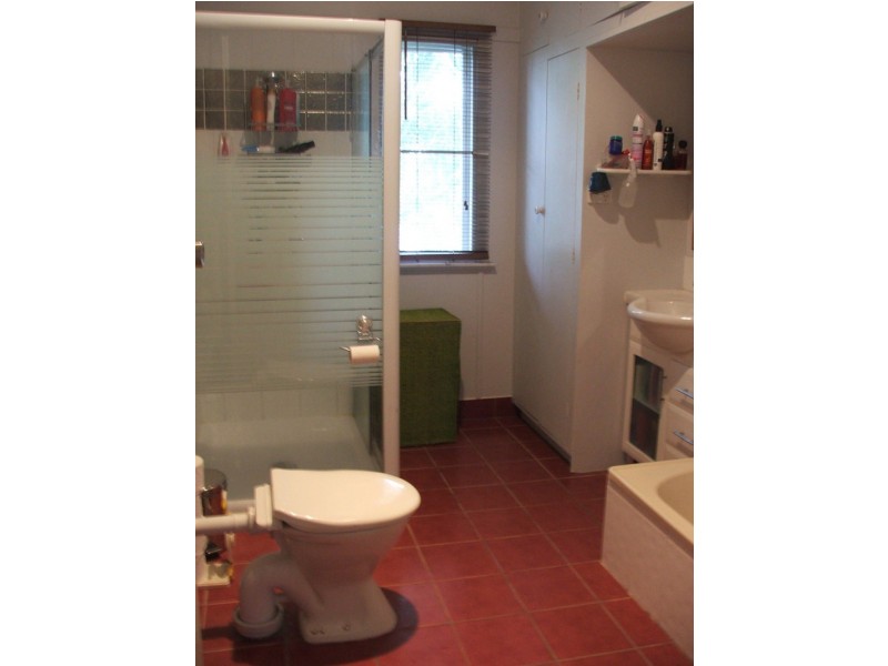 272 Upper Dawson Road, The Range QLD 4700