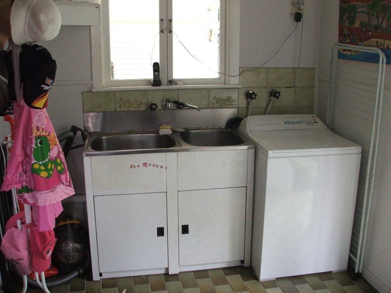 272 Upper Dawson Road, The Range QLD 4700