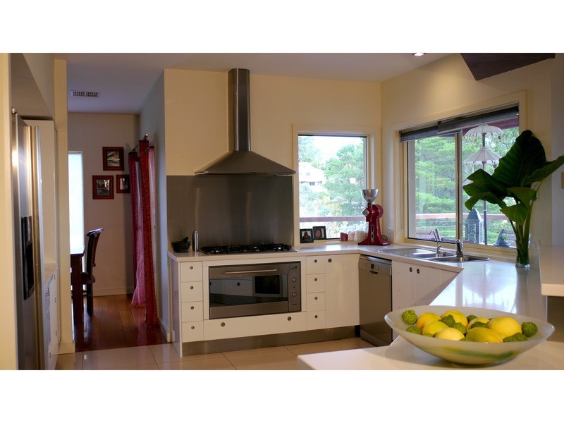 28 Highfield Drive, Aberfoyle Park SA 5159