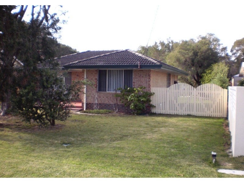 15 Craig Street, West Busselton WA 6280