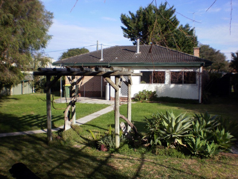 15 Craig Street, West Busselton WA 6280