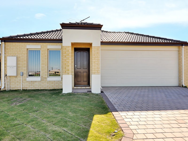 1  Hanoi Way, Hocking WA 6065