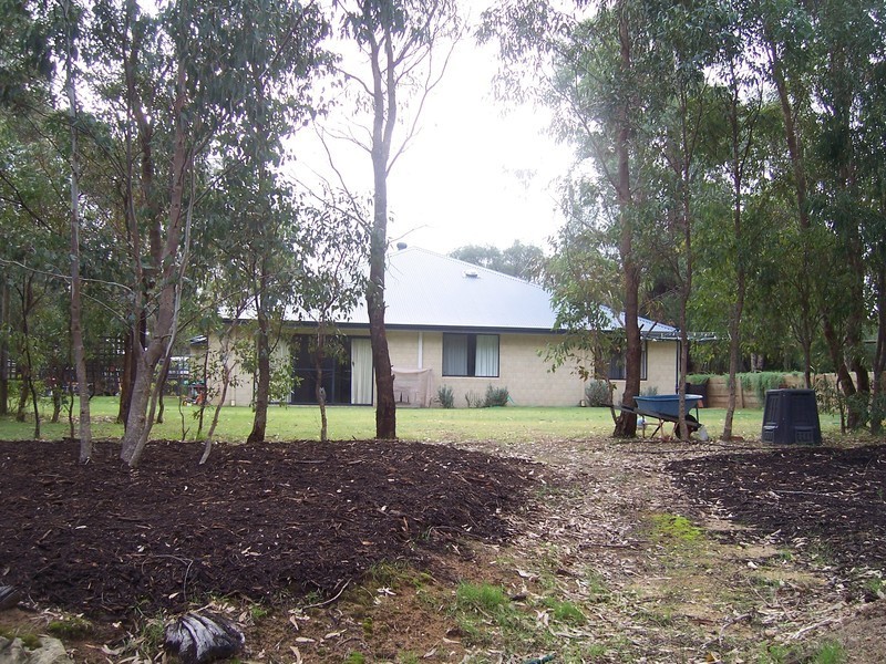 16 Kardan Way, Dalyellup WA 6230