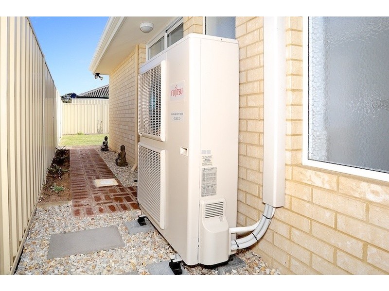 8 Virginia Turn, Madora Bay WA 6210