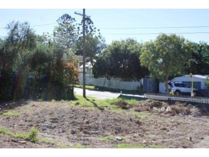 24 Raymont Rd, Grange QLD 4051