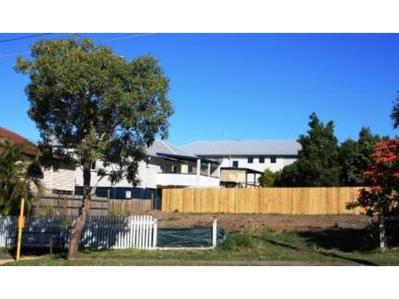 24 Raymont Rd, Grange QLD 4051