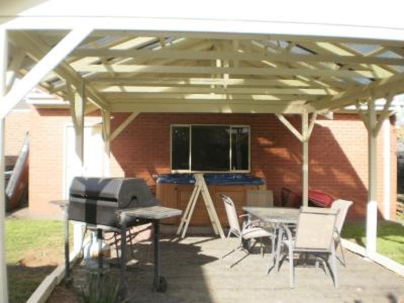 Keilor East VIC 3033