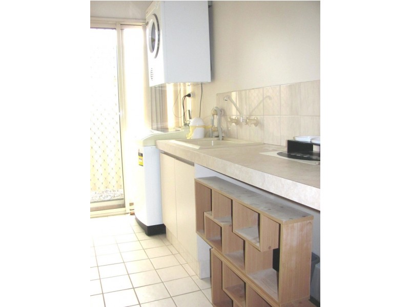 35 Courtland Crescent, Redcliffe WA 6104