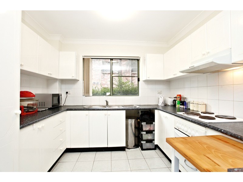 2/14-16 Hampden St, Beverly Hills NSW 2209