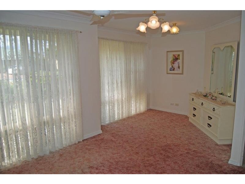 2 Walsh Avenue, Redcliffe WA 6104