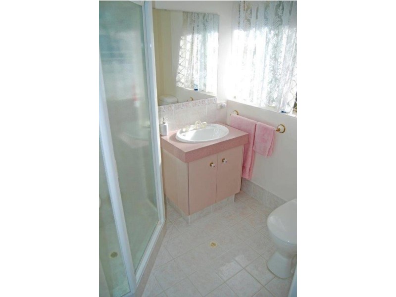 2 Walsh Avenue, Redcliffe WA 6104