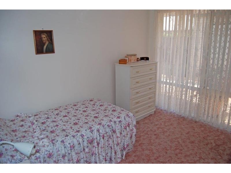 2 Walsh Avenue, Redcliffe WA 6104