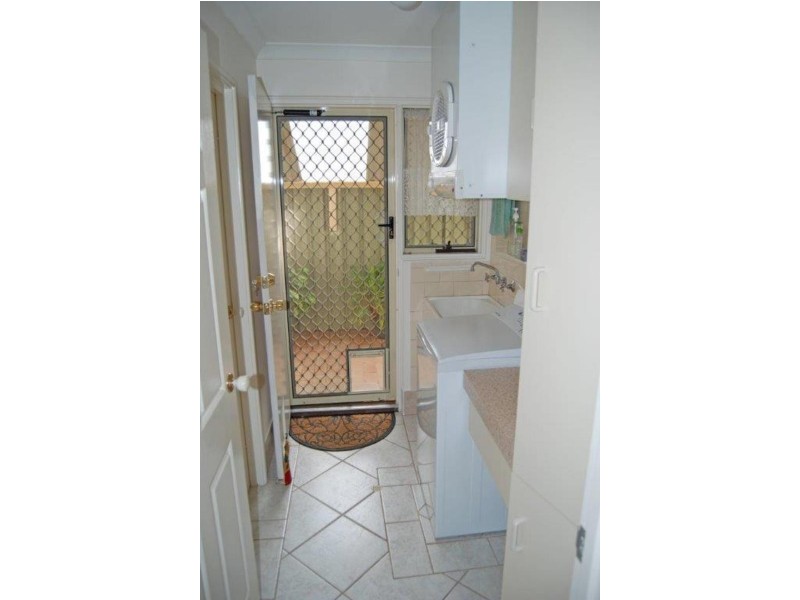 2 Walsh Avenue, Redcliffe WA 6104