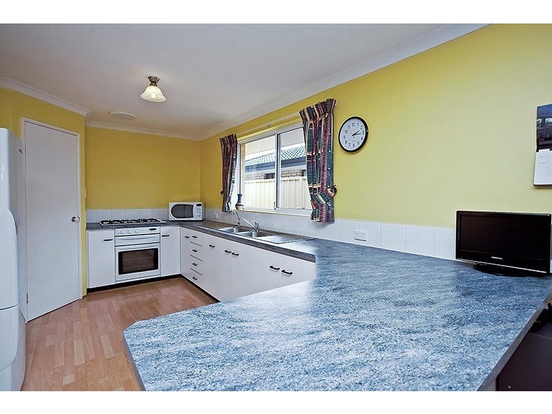 7 Babbler Turn, Beechboro WA 6063