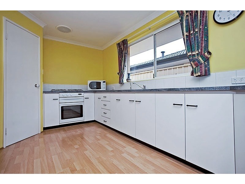 7 Babbler Turn, Beechboro WA 6063