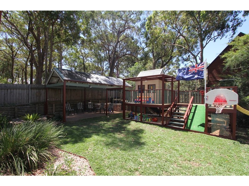 17 Honeyeater Place, Tingira Heights NSW 2290