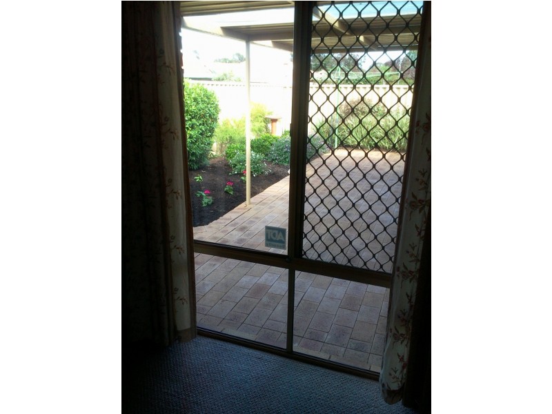 2/17 Attfield St, Maddington WA 6109