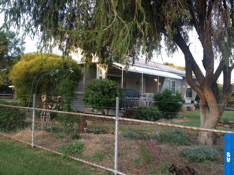 40 Taylor Street, Roma QLD 4455