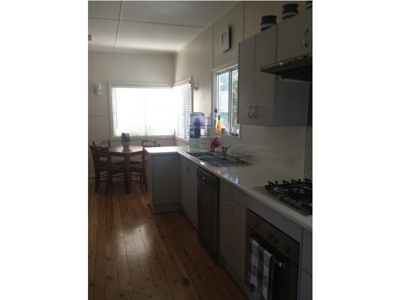 40 Taylor Street, Roma QLD 4455