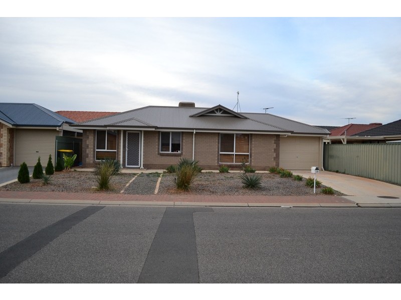 12  Gemini Drive, Munno Para West SA 5115
